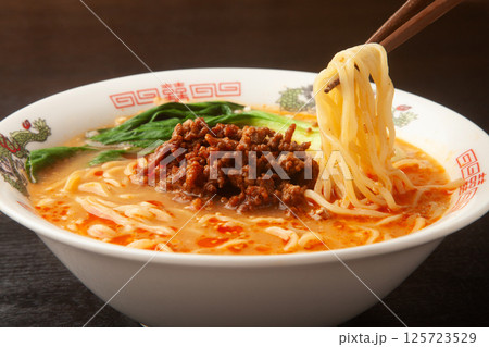 坦々麺 坦々麺 125723529