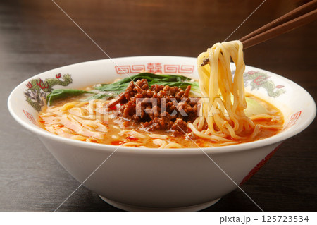 坦々麺 125723534