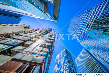 日本の東京都市景観 渋谷アクシュや渋谷スクランブルスクエアなど渋谷のビル群・渋谷5棟 125725809