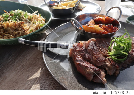 海外の肉料理 海外の肉料理 125728123