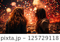夜祭りを楽しむ幻想的な女性 125729118