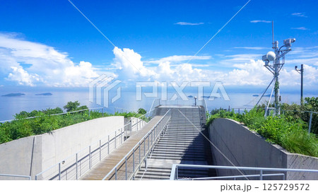 しまなみ街道、亀老山展望公園からの絶景 125729572