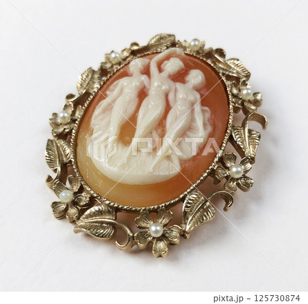 Handmade brooch elegant accessory for women vintage style 125730874