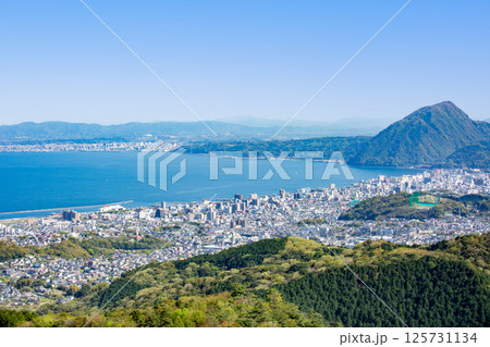 別府湾と高崎山一望のパノラマ 125731134