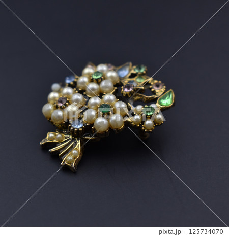 Elegant brooch floral detail product photo for women fashion 125734070