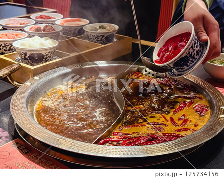 中国料理　火鍋 125734156
