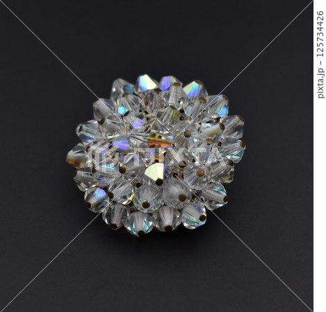 Brooch with flower detail vintage fashion for women 125734426