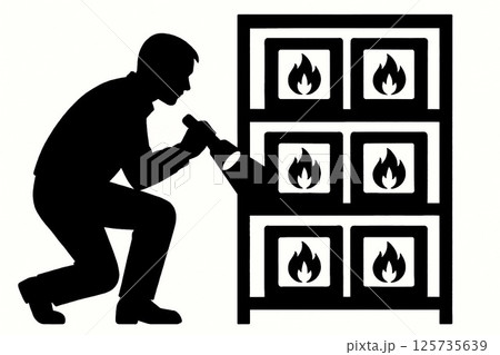 可燃物の保管場所を点検する作業員のシルエット 125735639
