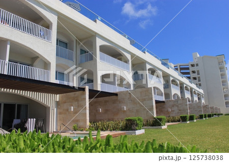 青い海と純白の砂で世界中から愛されるメキシコ随一リゾート、カンクン!オールインクルーシブホテル宿泊 青い海と純白の砂で世界中から愛されるメキシコ随一リゾート、カンクン!オールインクルーシブホテル宿泊 125738038