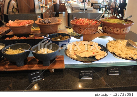 青い海と純白の砂で世界中から愛されるメキシコ随一リゾート、カンクン！オールインクルーシブホテル宿泊 125738081