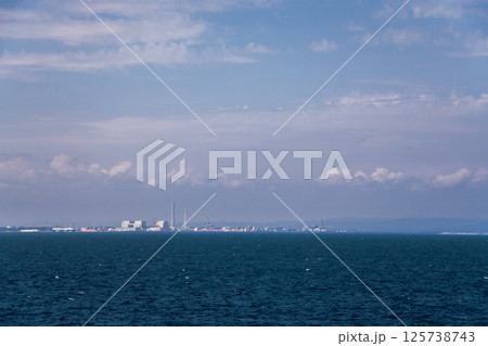 【さんふらわあ さっぽろ大洗行　福島第一原子力発電所沖を航行】 125738743