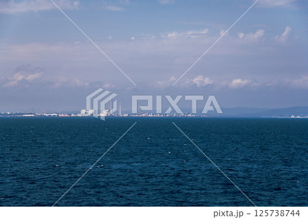 【さんふらわあ さっぽろ大洗行　福島第一原子力発電所沖を航行】 125738744