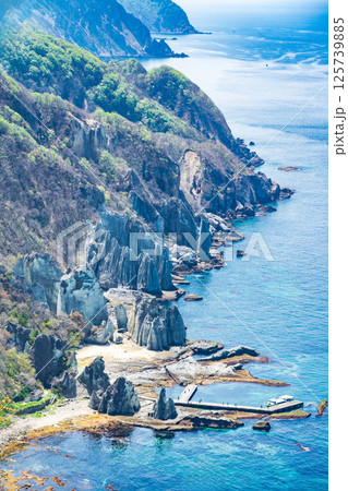 「青森県」極楽浄土の景観仏ヶ浦　下北半島佐井村 125739885