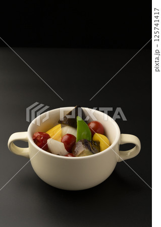 夏野菜のラタトゥーユ 夏野菜のラタトゥーユ 125741417