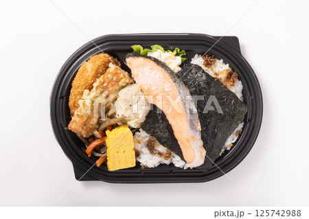 鮭のり弁 125742988