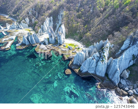 「青森県」ドローンで仏ヶ浦を空撮　下北半島佐井村 125743846