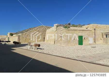 数々の戦いの場となった聖エルモ砦、国立戦争博物館 数々の戦いの場となった聖エルモ砦、国立戦争博物館 125743895