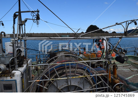 漁村の風景 山形県庄内浜 125745869