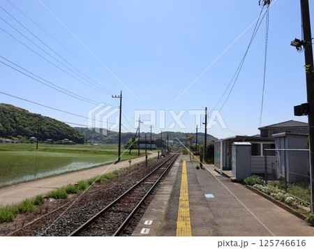 久留里線俵田駅ホーム 久留里線俵田駅ホーム 125746616