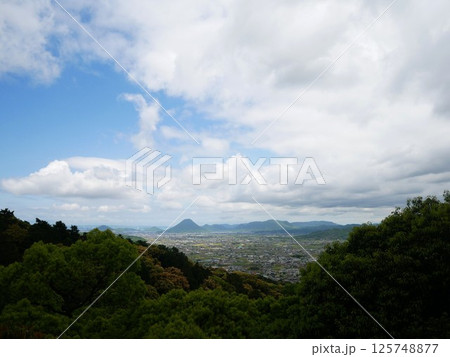 金毘羅宮から見た讃岐平野（香川：琴平） 125748877