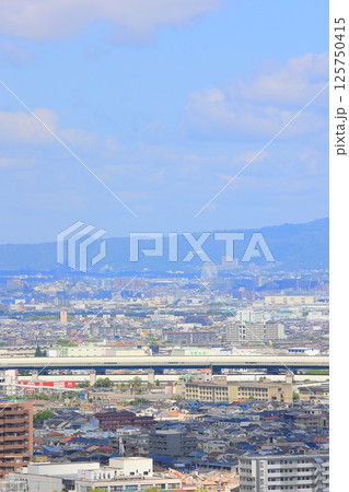 大阪府 四条畷市から見る大阪の風景 大阪府 四条畷市から見る大阪の風景 125750415