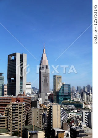 都会の風景 渋谷区代々木辺り 都会の風景 渋谷区代々木辺り 125753145