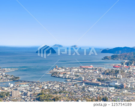 臼杵市街地と臼杵湾 豊後水道1 125754189