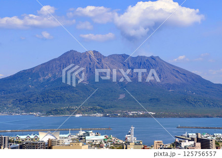 桜島クローズアップ(鹿児島県・鹿児島市) 桜島クローズアップ(鹿児島県・鹿児島市) 125756557