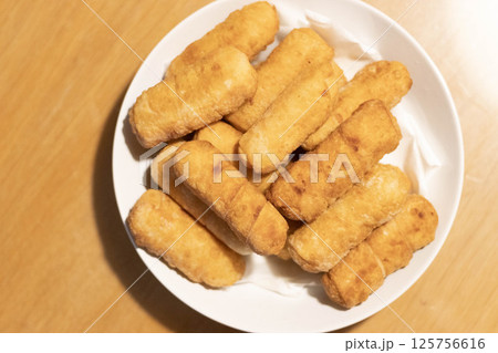 Fried cheese fingers, tequenos stuffed with white cheese 125756616