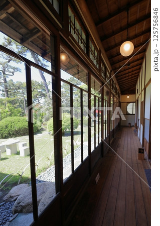 大磯記念邸園 125756846
