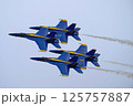 アメリカ海軍、Blue Angels曲芸飛行 125757887