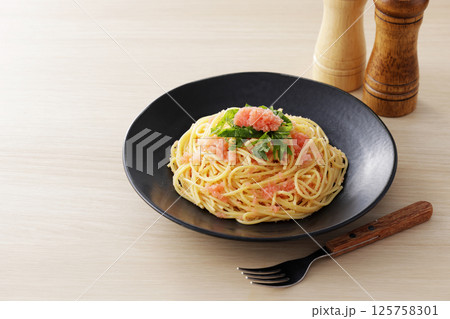 たらこスパゲッティ 125758301