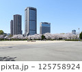 桜が咲く毛馬桜之宮公園(大阪市都島区で2025年4月撮影) 125758924