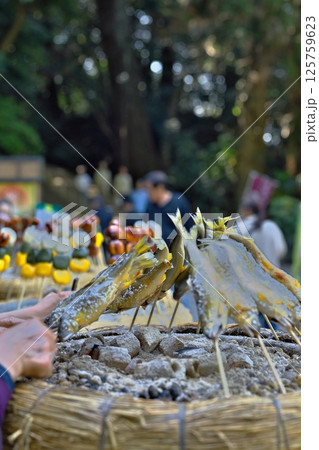 新鮮な塩焼き 125759623