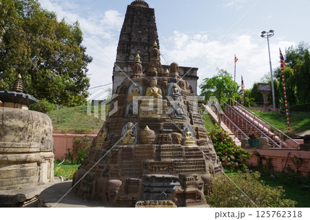 インド 仏教四大聖地 世界遺産ブッダガヤの大菩提寺 インド 仏教四大聖地 世界遺産ブッダガヤの大菩提寺 125762318