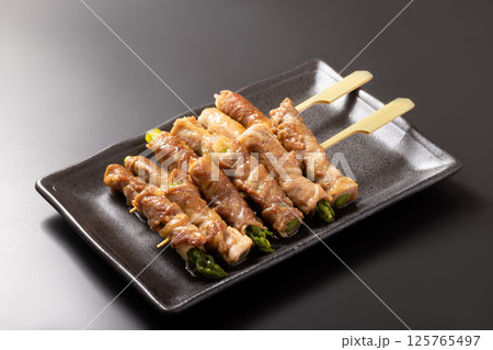 アスパラガス肉巻き串 アスパラガス肉巻き串 125765497