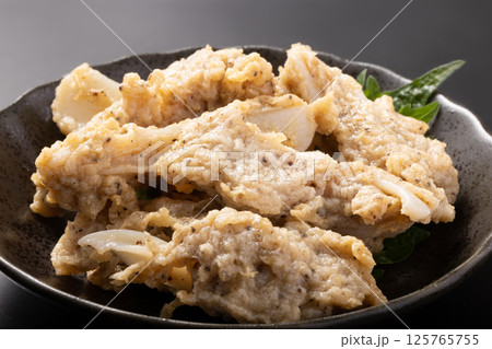 魚肉付き やげん軟骨揚げ 魚肉付き やげん軟骨揚げ 125765755