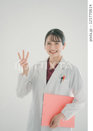 女性医師　3 125770614