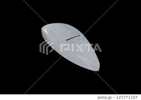 トルマリネーテッド・クォーツ 自然が描く模様 125771107