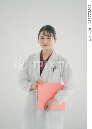 女性医師 女性医師 125773208