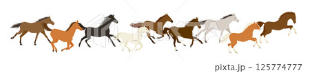 走る9頭の馬 125774777