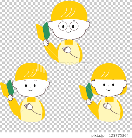 Men and women wearing aprons with beginner marks Men and women wearing aprons with beginner marks 125775864