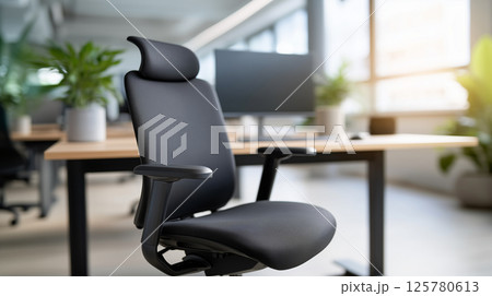 Healthy office environment with ergonomic furniture 125780613