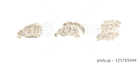 Creamy truffle sauce smear isolated, tuber melanosporum mushroom pasta, truffle cheese sauce 125785094