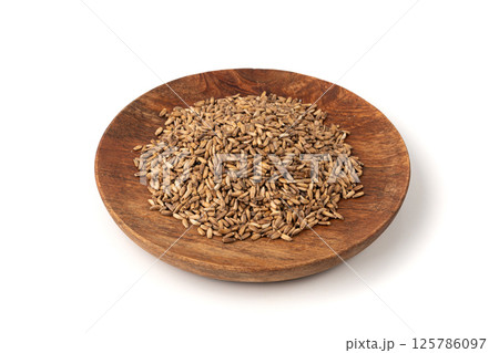 Milk thistle seeds, silybum marianum grains, dry blessed milkthistle fruits, variegated thistle kernels 125786097