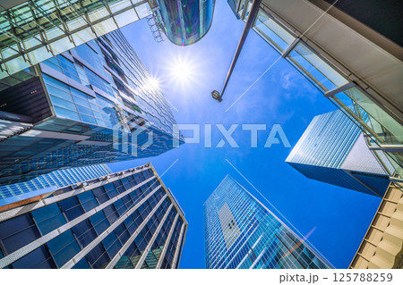 日本の東京都市景観 渋谷ストリームや渋谷スクランブルスクエアなど渋谷“東急村”のビル群 125788259