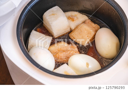 炊飯器で作る豚の角煮 具材を追加 炊飯器で作る豚の角煮 具材を追加 125790293