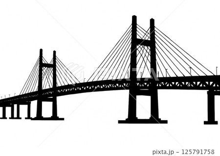 横浜ベイブリッジの美しいシルエット 125791758