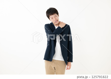 疲れた表情のビジネスマン 125791822