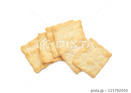 Delicious crackers isolated on white background 125792050